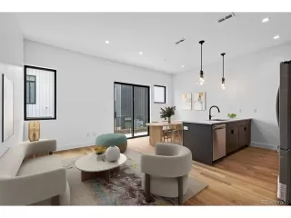 Photo #4: 8154814 Listing