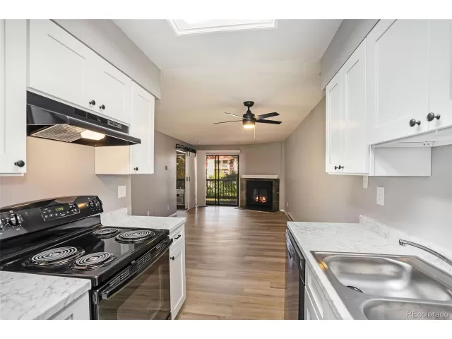 MLS: 8156596 Condo For Sale