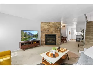 Photo #3: 8160936 Listing 