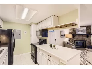 Photo #3: 8163078 Listing