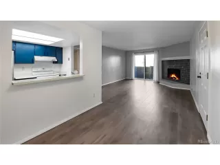 Photo #4: 8163542 Listing