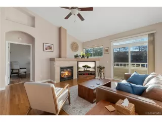 Photo #3: 8163980 Listing