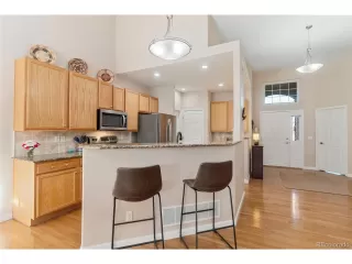 Photo #6: 8163980 Listing