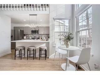 Photo #5: 8164517 Listing