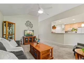 Photo #5: 8164563 Listing