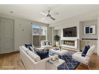 Photo #5: 8165292 Listing 