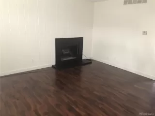 Photo #3: 8165354 Listing 