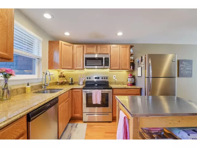 MLS: 8166258 Condo For Sale