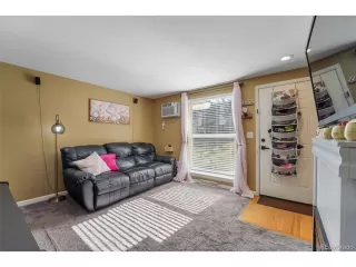 Photo #3: 8166258 Listing