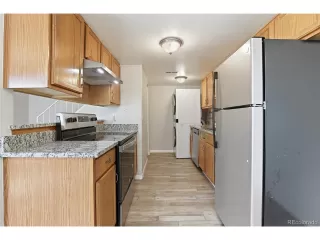 Photo #5: 8172531 Listing 