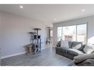 Photo #5: 8174056 Listing