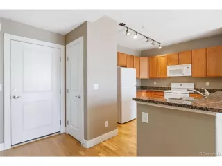 Photo #5: 8177988 Listing 