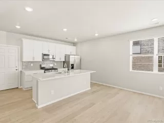 Photo #3: 8182249 Listing 