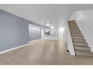 Photo #6: 8186819 Listing