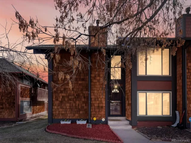 MLS: 8186912 Condo For Sale