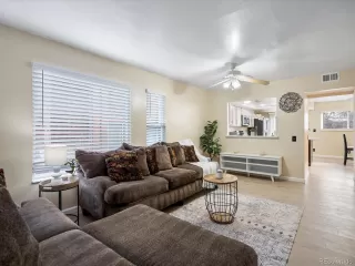 Photo #5: 8186912 Listing 