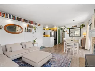 Photo #6: 8187734 Listing 