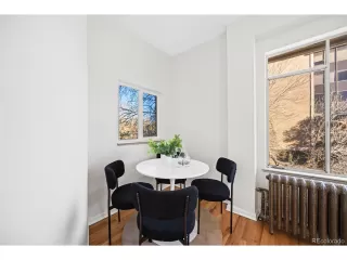 Photo #4: 8187863 Listing