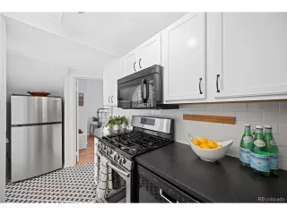 Photo #6: 8187863 Listing