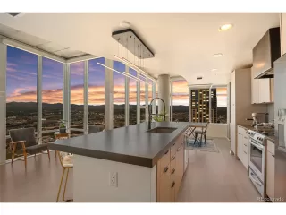 Photo #2: 8188866 Listing 