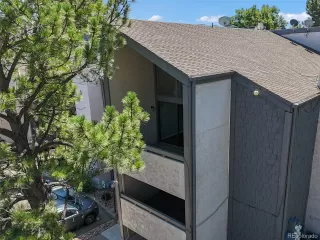 Photo #2: 8190136 Listing