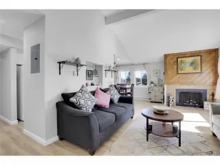 Photo #2: 8191920 Listing 