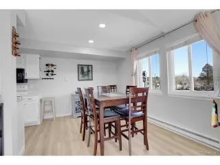 Photo #5: 8191920 Listing 