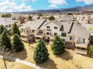 Photo #4: 8192336 Listing