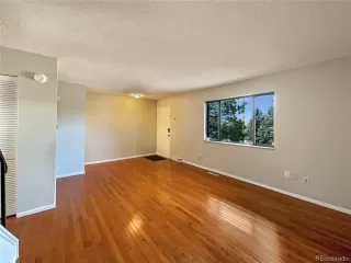 Photo #2: 8194554 Listing 