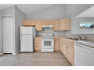 Photo #6: 8196076 Listing