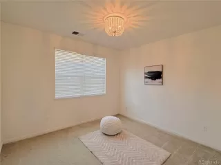 Photo #5: 8196673 Listing