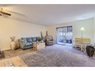 Photo #2: 8196827 Listing