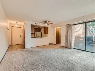 Photo #4: 8197622 Listing