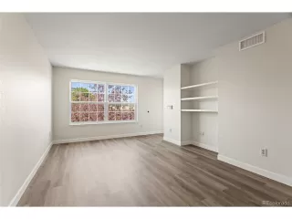 Photo #4: 8197731 Listing 