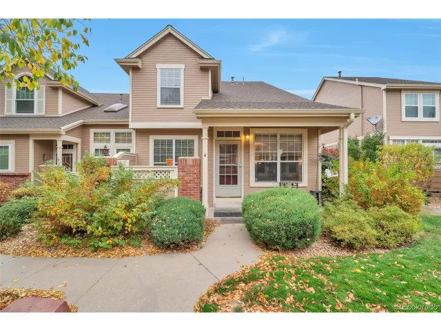 MLS: 8200334 Condo For Sale