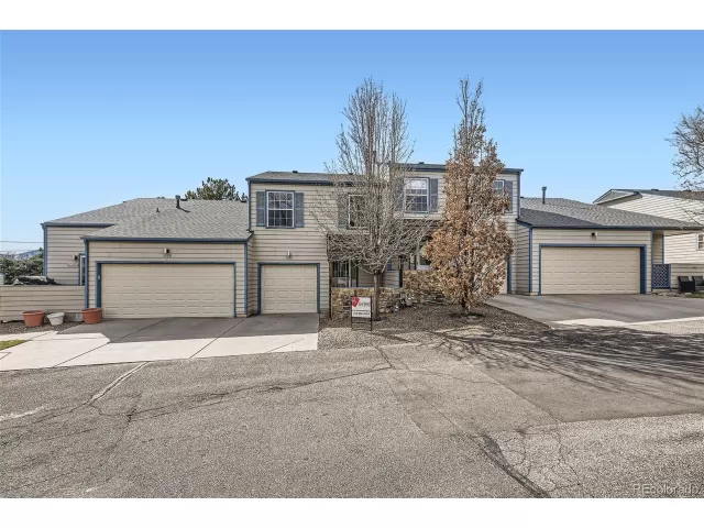 MLS: 8200771 Condo For Sale