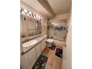 Photo #6: 8202290 Listing 