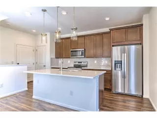 Photo #4: 8207826 Listing