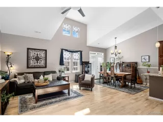 Photo #3: 8218366 Listing