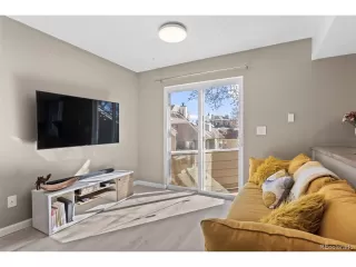 Photo #3: 8218798 Listing 