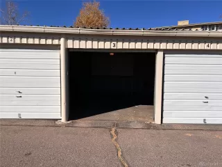 Photo #4: 8218867 Listing