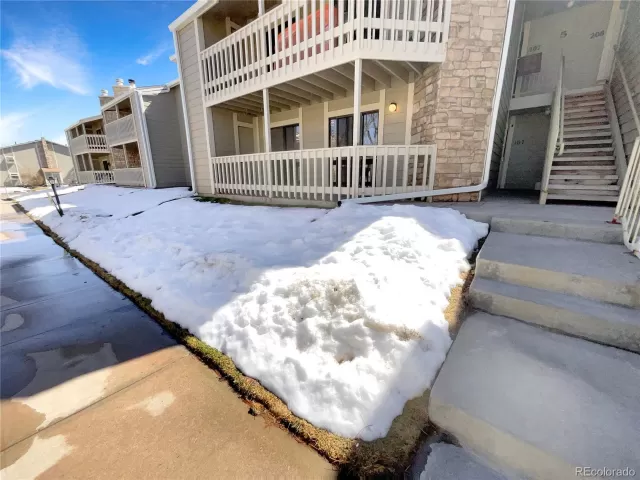 MLS: 8220191 Condo For Sale