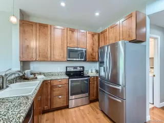 Photo #6: 8220649 Listing