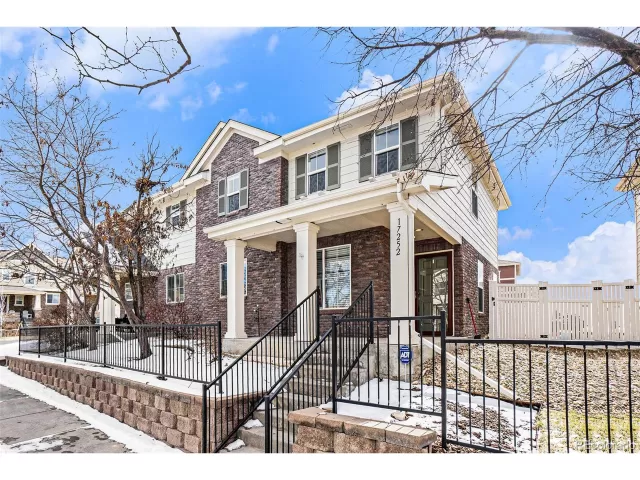 MLS: 8220835 Condo For Sale