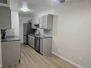 Photo #3: 8221891 Listing