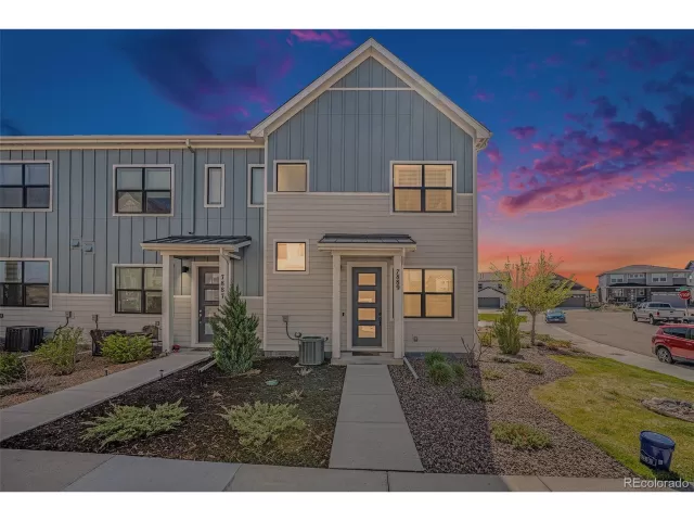 MLS: 8224423 Condo For Sale