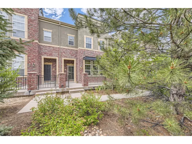 MLS: 8226210 Condo For Sale