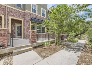 Photo #2: 8226210 Listing 