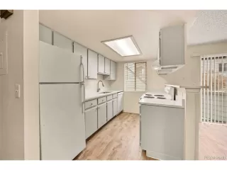 Photo #4: 8226277 Listing