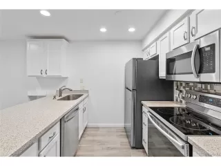 Photo #5: 8226460 Listing 